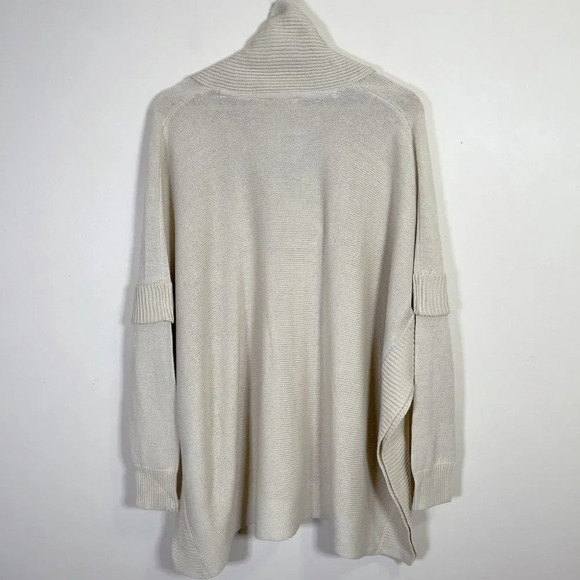 RD STYLE PONCHO OVERSIZED SWEATER IN CREAM COLOR - Picture 13 of 15
